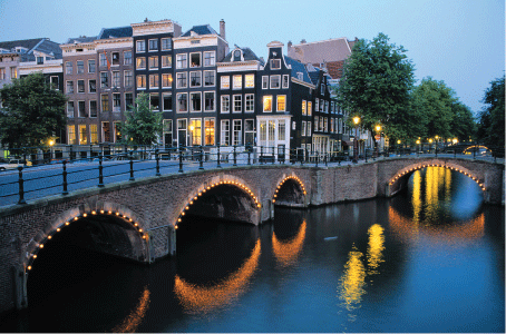 Amsterdam-Bridge.gif